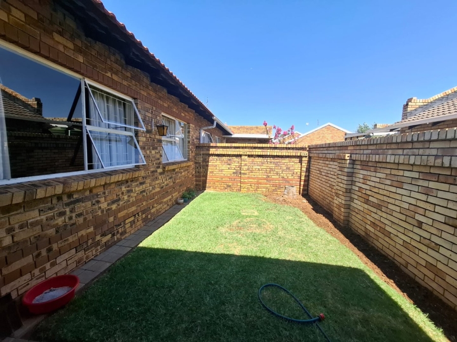 2 Bedroom Property for Sale in Hospitaalpark Free State